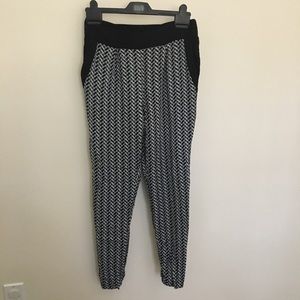 Willow and Clay ankle pants Medium
